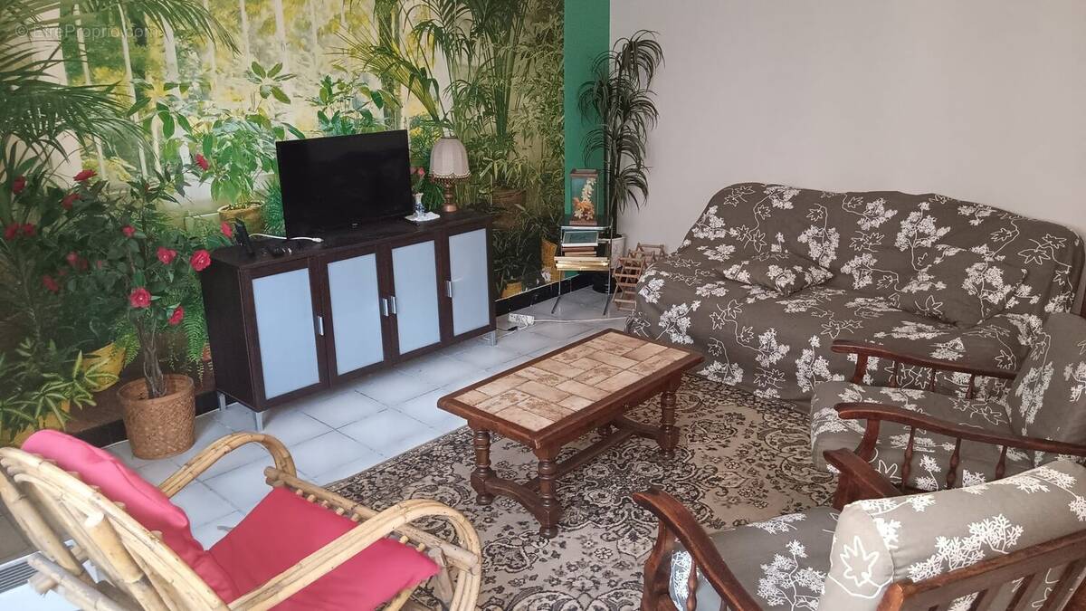 Appartement à SAINT-BEAT