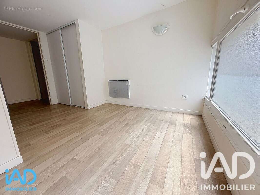 Commerce 63 m² à Troyes  - photo 5