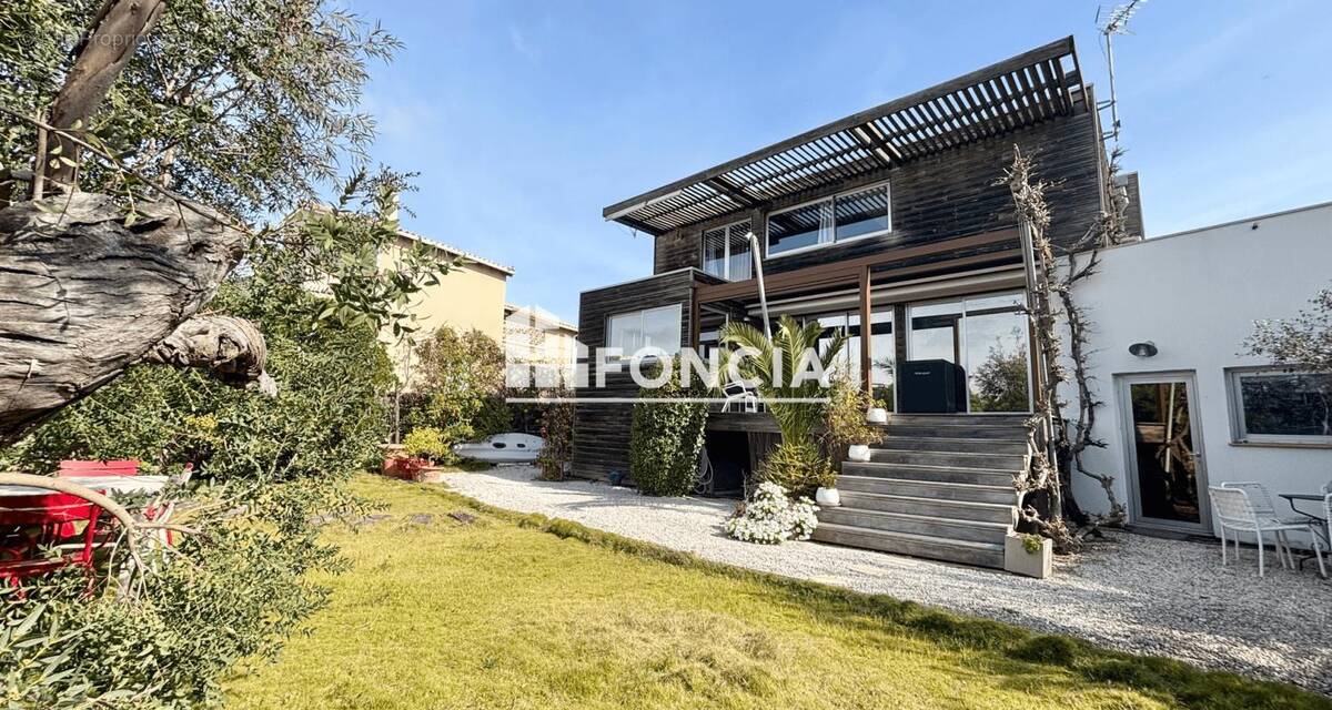 Maison à SAINT-CYPRIEN