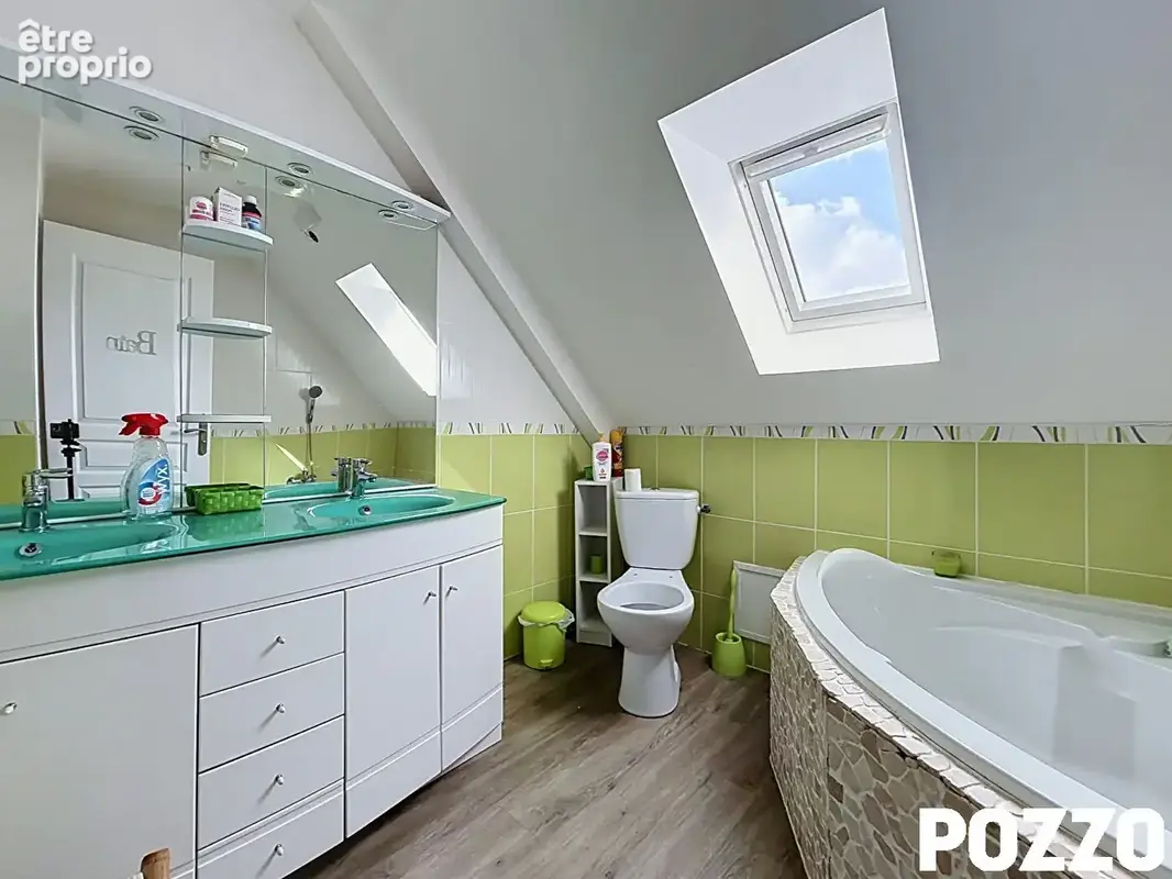 Maison de 125 m²  Villedieu-les-Poêles Rouffigny - photo 11