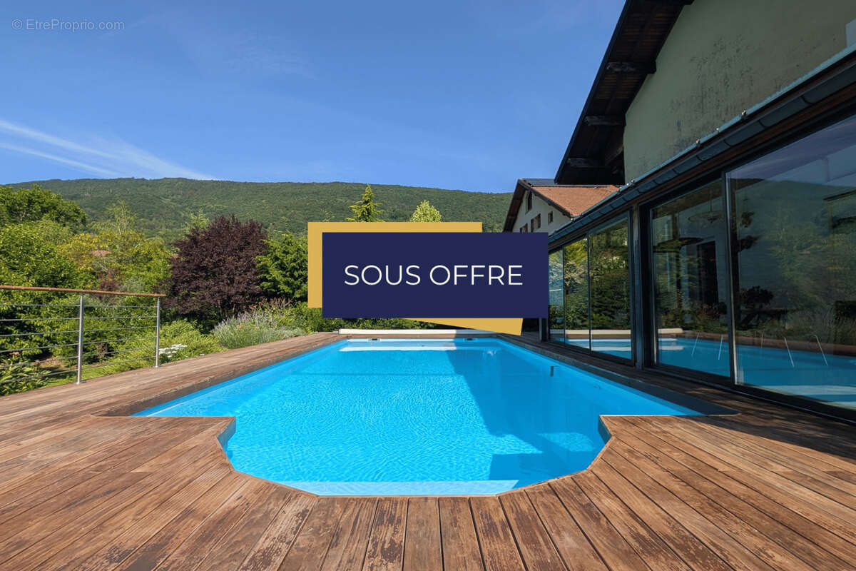 Maison à MONNETIER-MORNEX