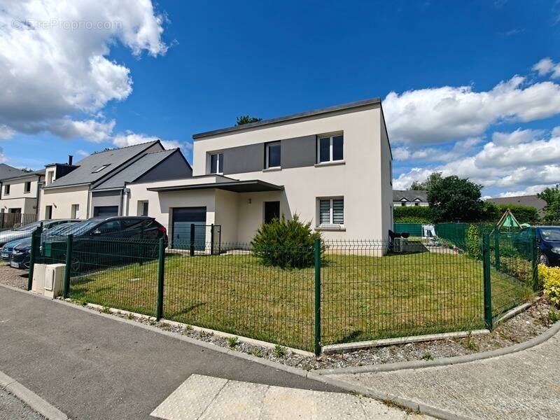 Maison à BEDEE