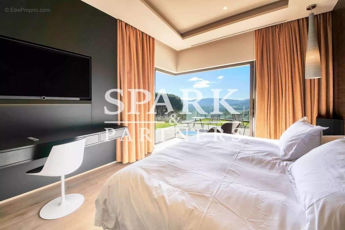 Maison à RAMATUELLE