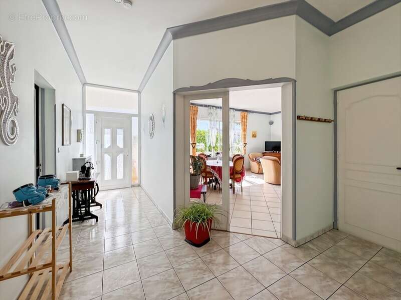 Maison 7 pièces 223m² Valence-sur-Baïse - photo 4