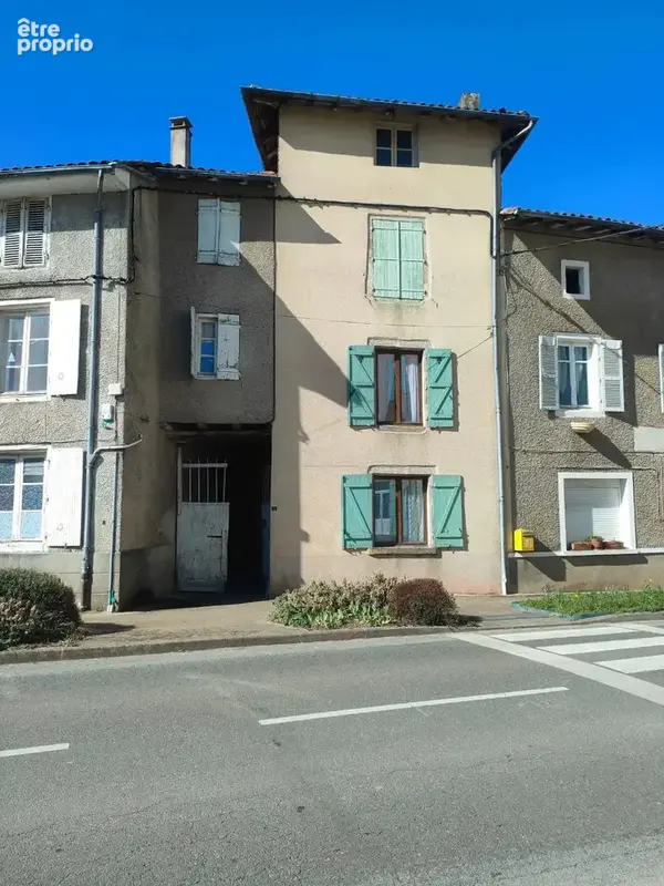 Maison à ORADOUR-SUR-VAYRES