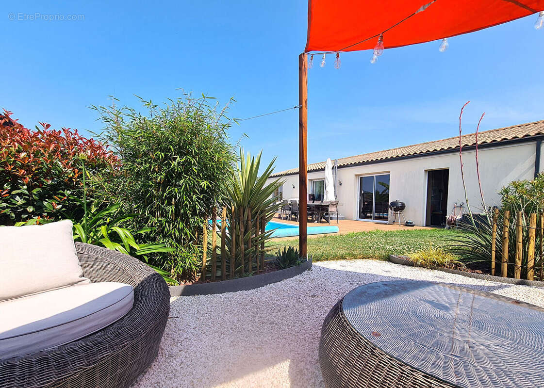 Maison à SAINT-AGNANT