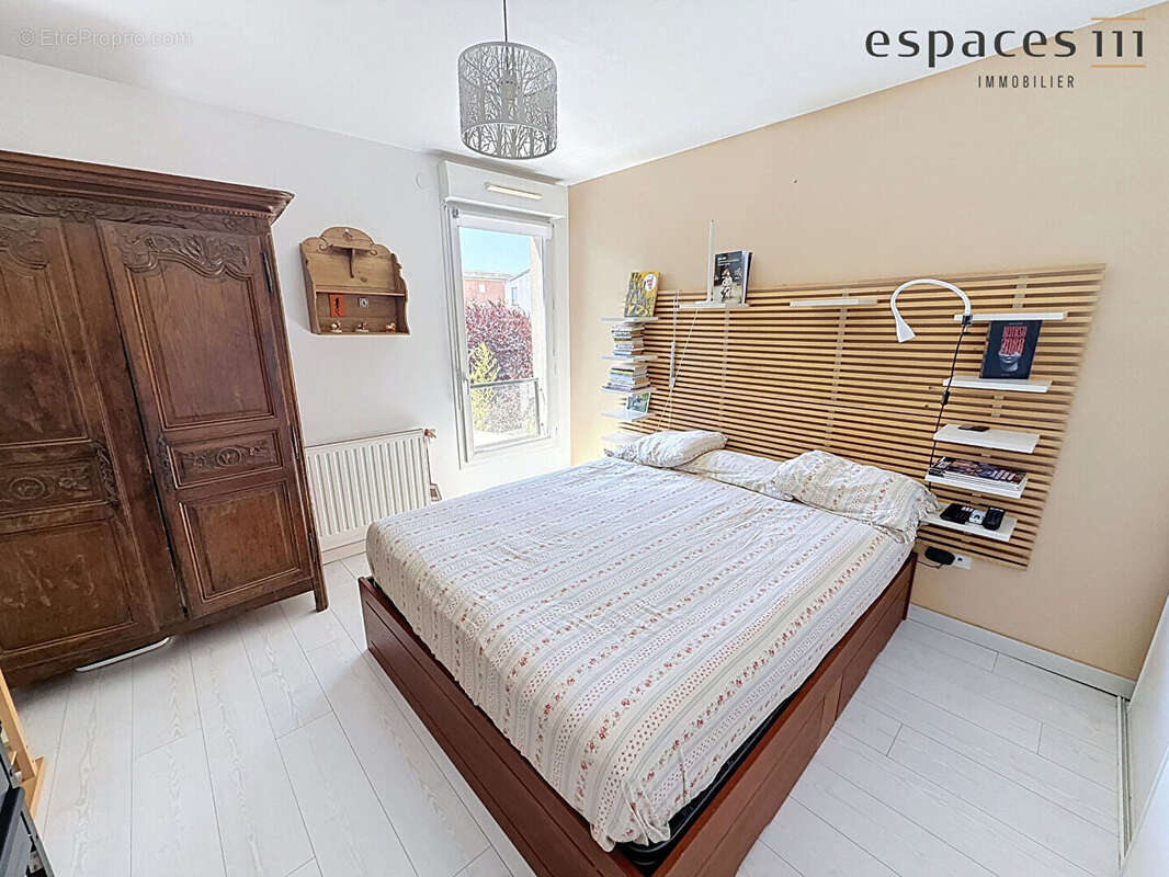 Appartement Guyancourt 5 pièce(s) 109 m2 - photo 7