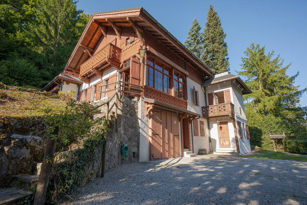 Maison à BRIDES-LES-BAINS