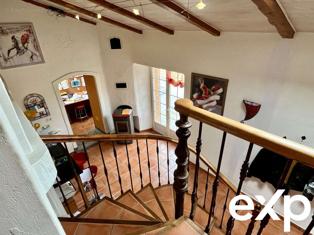 Maison à SAINT-LAURENT-DE-NESTE