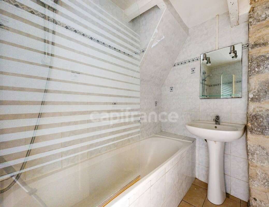 RARE - Maison de ville 76 m² - Quartier des Teinturiers - Avignon Intra-Muros - photo 10