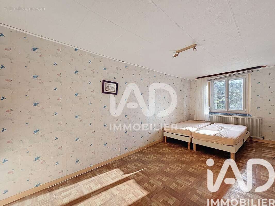 Photo 9 - Maison à LA NEUVILLE-AU-PONT