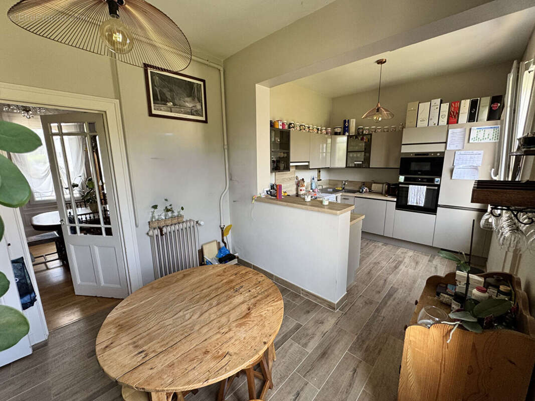 Maison à vendre - Goderville centre - 136 m² - 4 chambres - Sous-sol - Jardin - photo 7