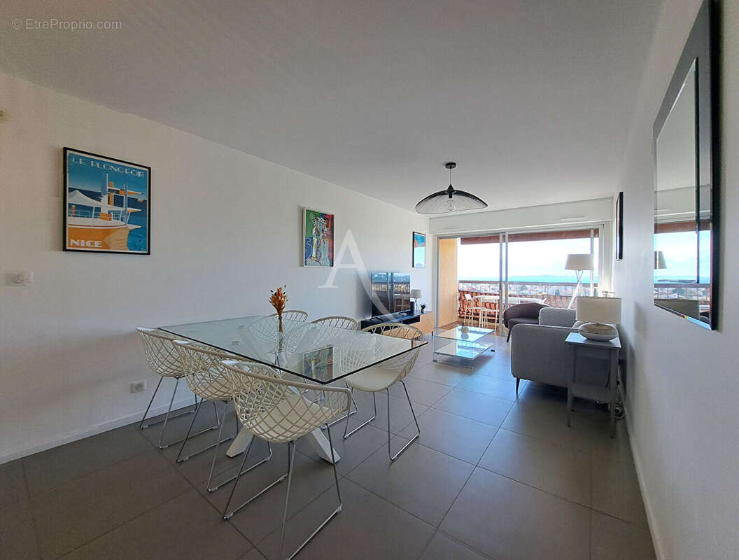 Appartement à CAGNES-SUR-MER