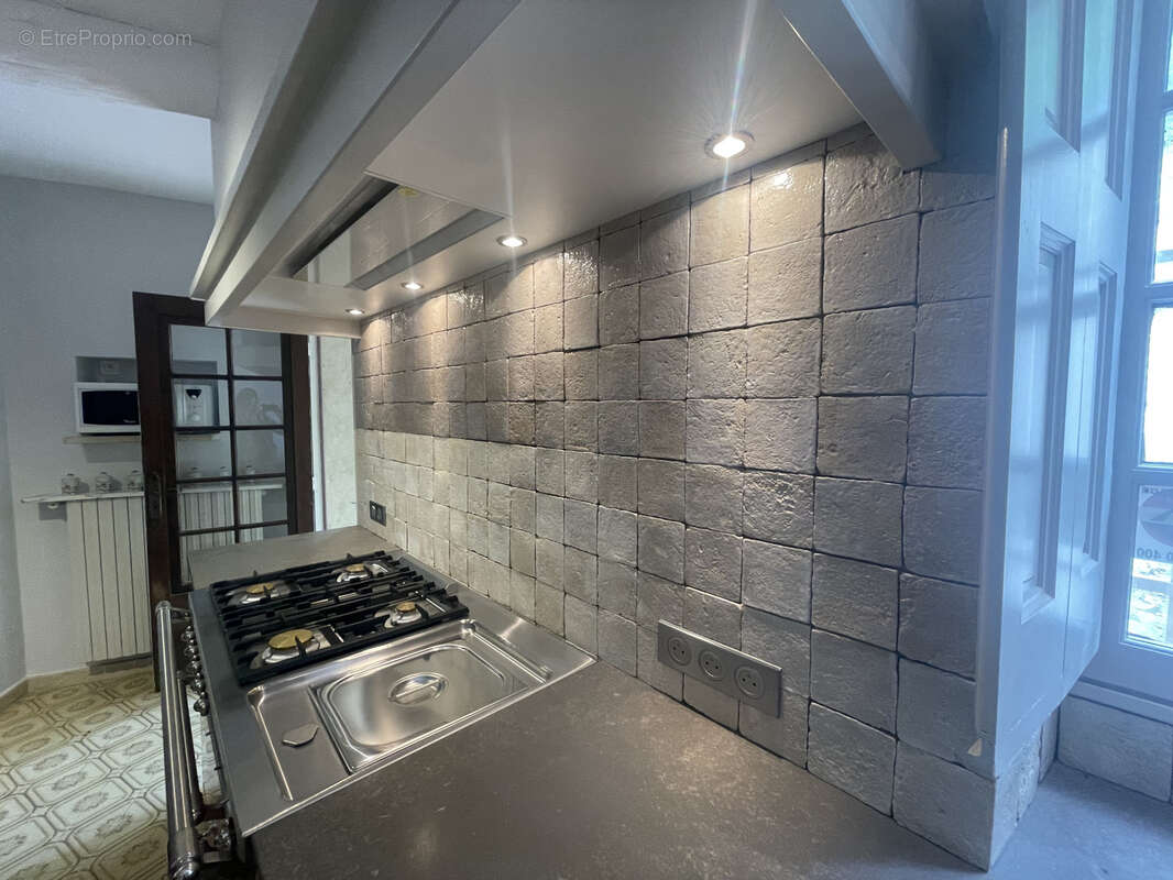 Maison à VAISON-LA-ROMAINE