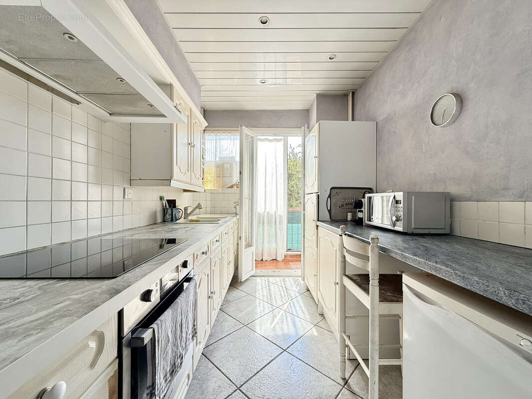 Appartement à MARSEILLE-10E