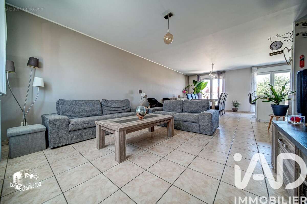 Photo 3 - Maison à SAINT-PRIVAT-LA-MONTAGNE