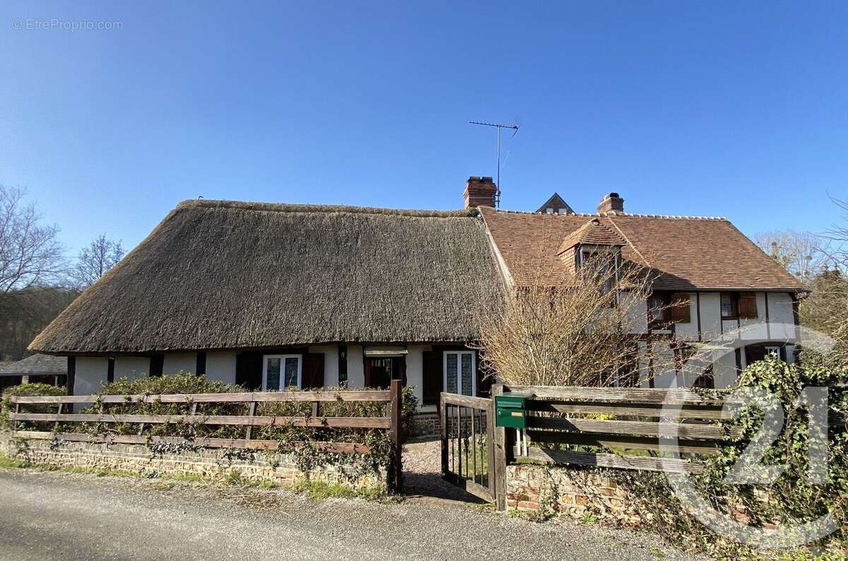 Maison à MONTREUIL-L'ARGILLE
