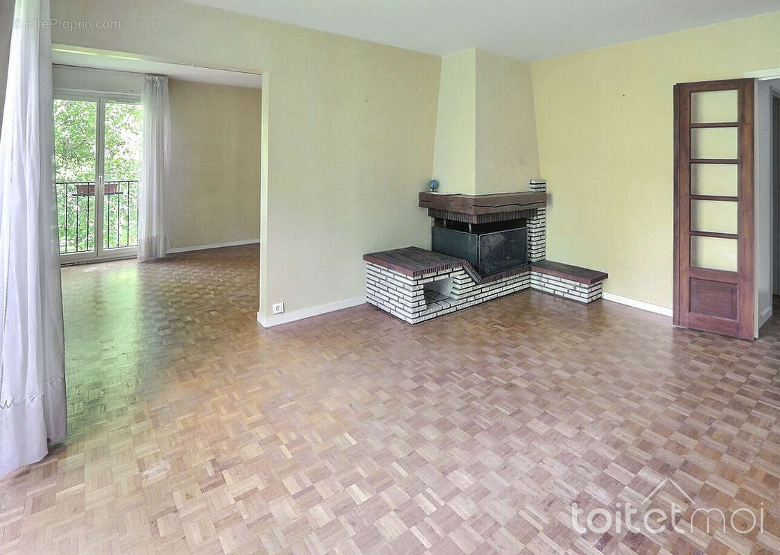 Appartement à GIF-SUR-YVETTE