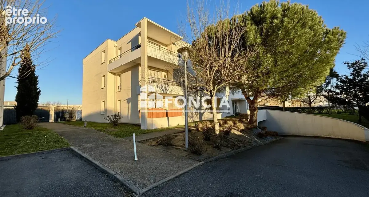 Poitiers - type 3 ideal premiere achat ou investissement locatif - photo 3