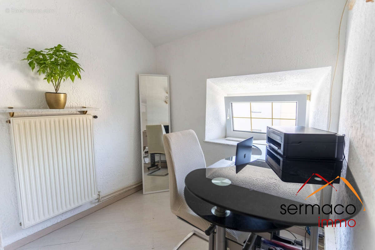 Maison 166 m² à Stiring-Wendel  - photo 4