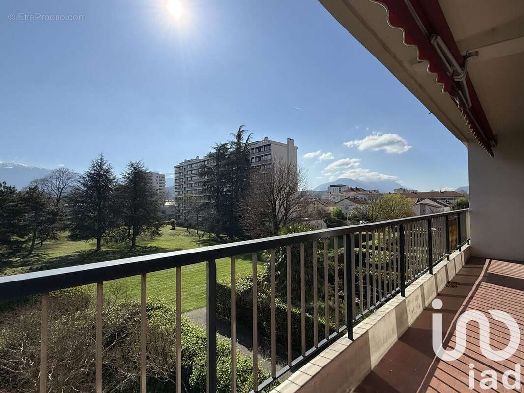 Photo 6 - Appartement à ECHIROLLES