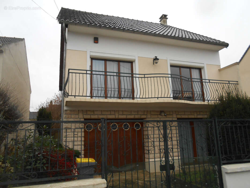 Maison à ORMESSON-SUR-MARNE