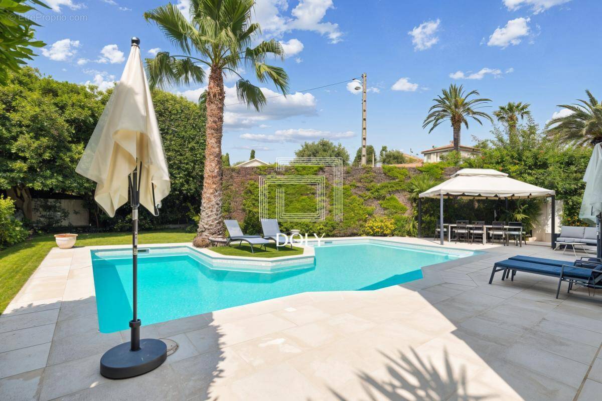 Maison à CANNES