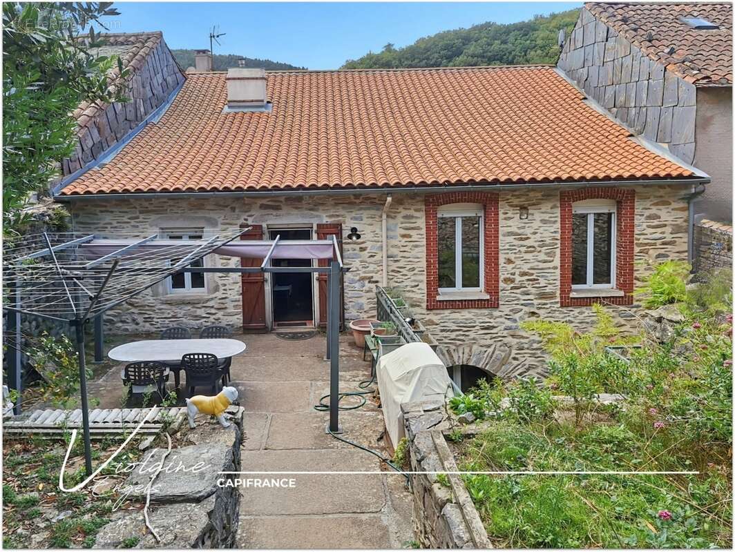 Ancien couvent de 1826 – Demeure de caractère avec terrasse et jardin au cœur du Haut-Languedoc - photo 4