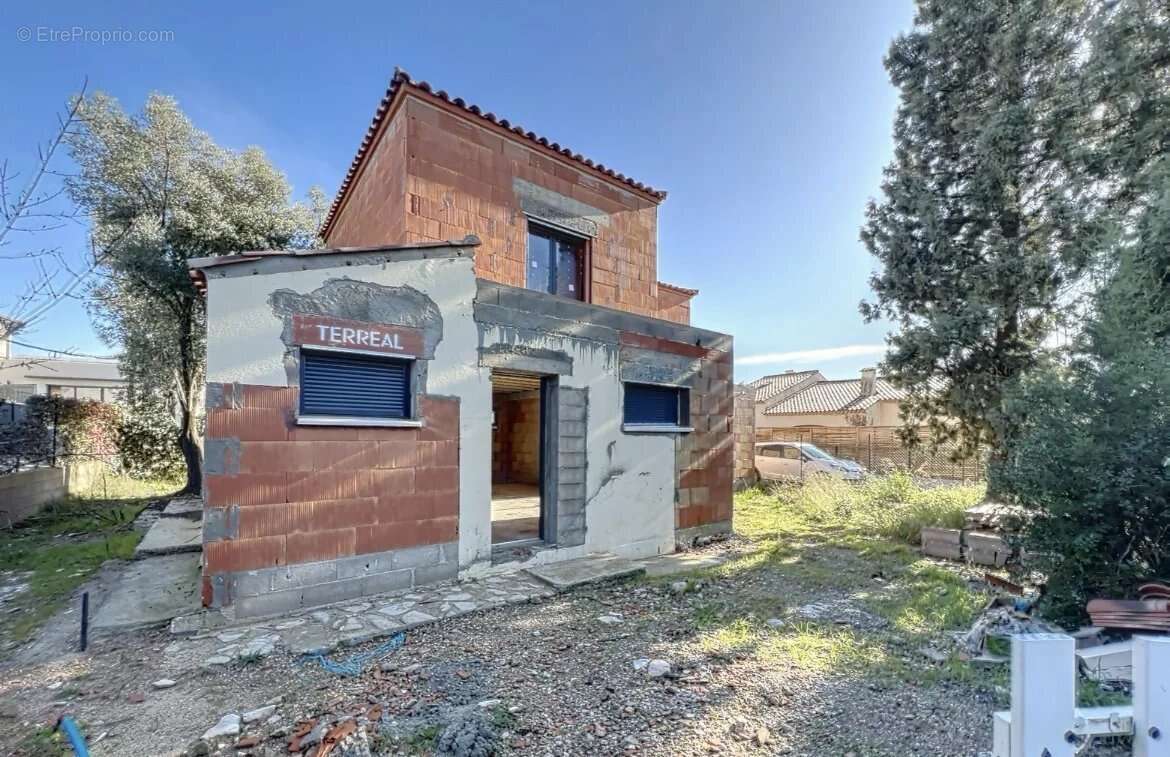 Maison à LE CRES