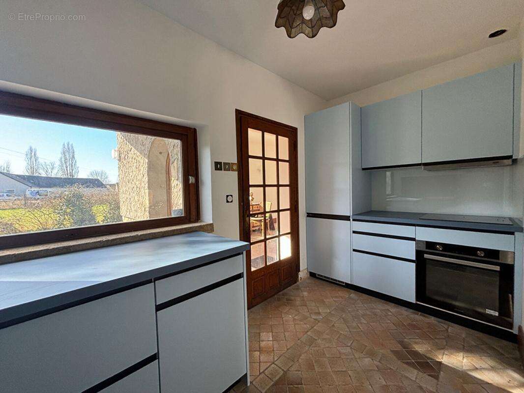 Maison à POILLY-LEZ-GIEN