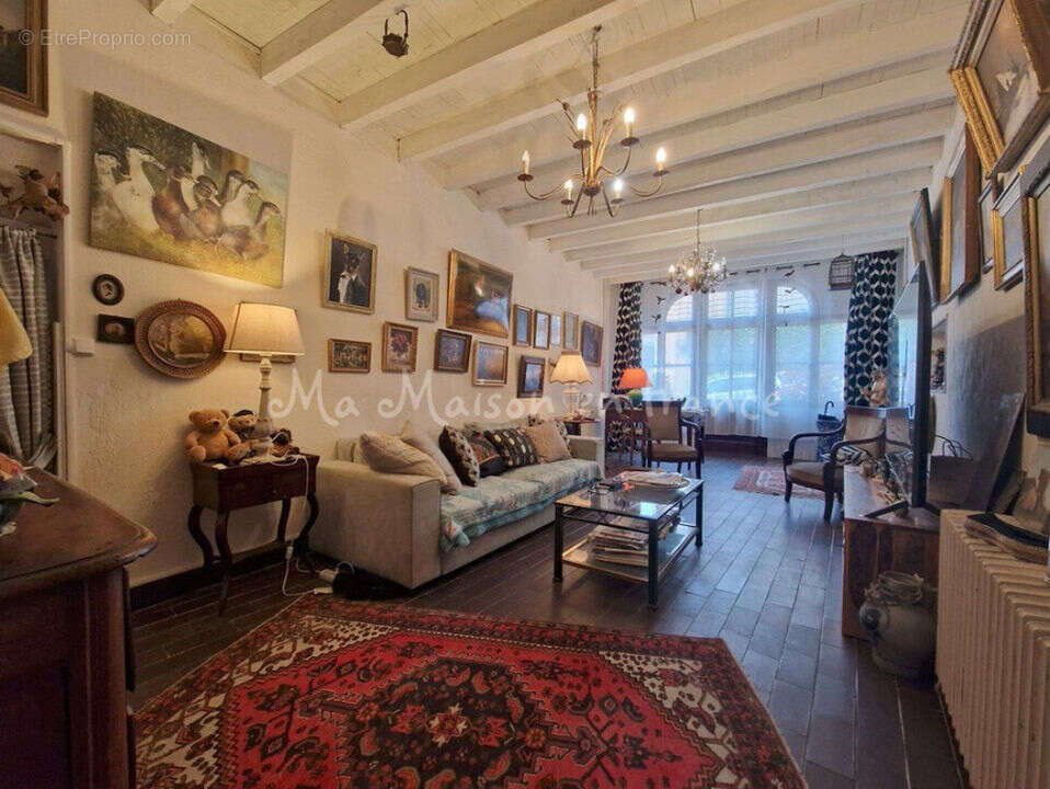 Maison à SAINT-POURCAIN-SUR-SIOULE