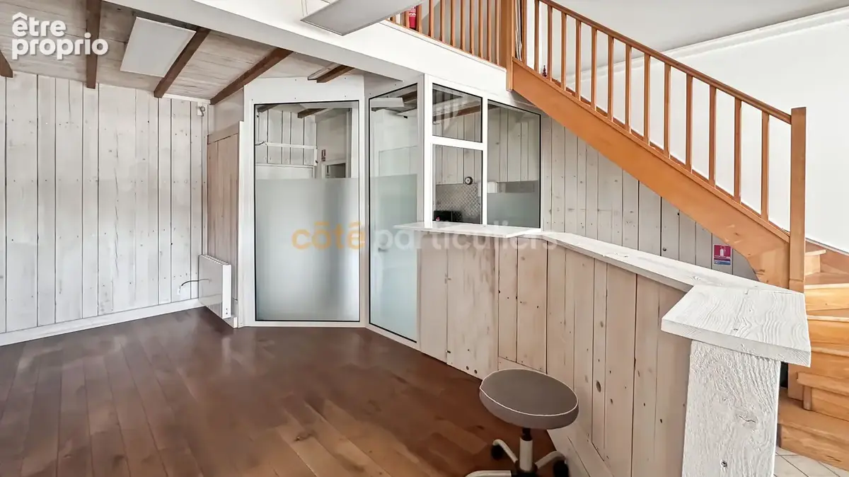 Santeny  local commercial 57,91 m² - photo 4