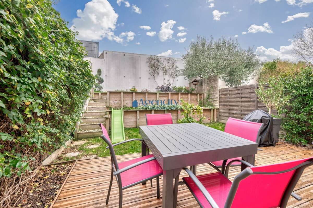 Maison à CHAMPIGNY-SUR-MARNE