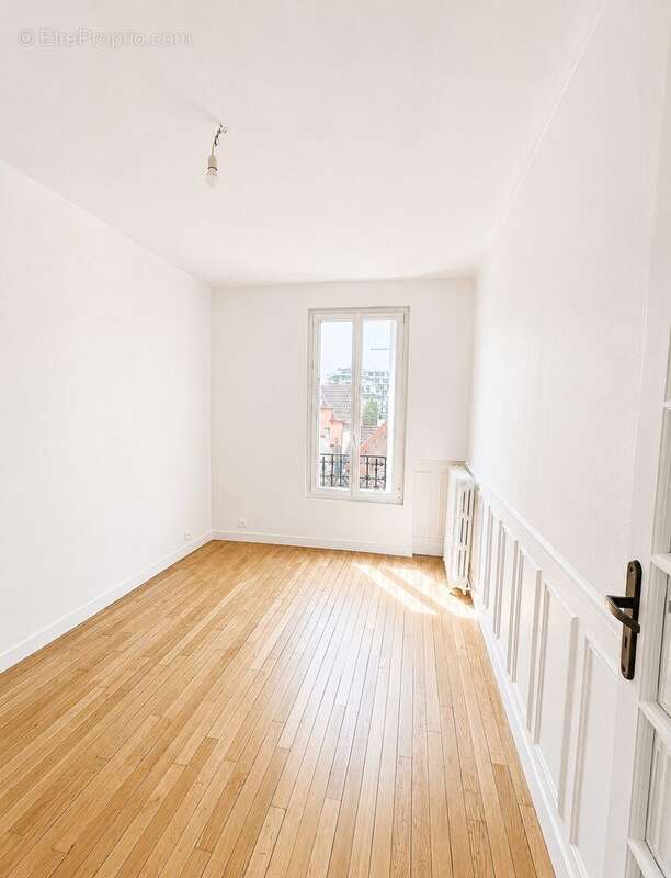 Appartement à COLOMBES