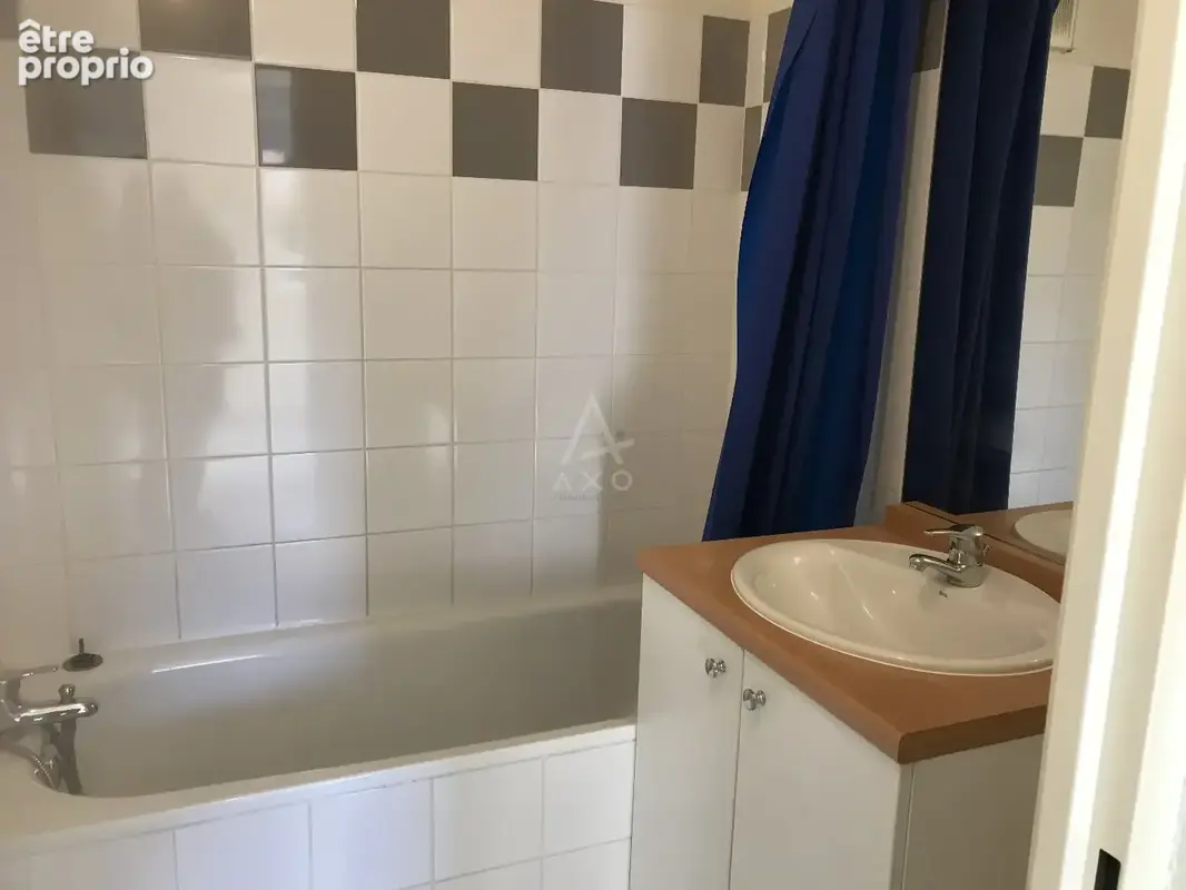 Appartement vendu Loué 465 LES BILLAUX - photo 3