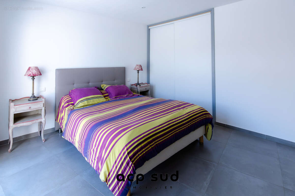 Centre Porto Vecchio-Maison-110m2 - photo 7