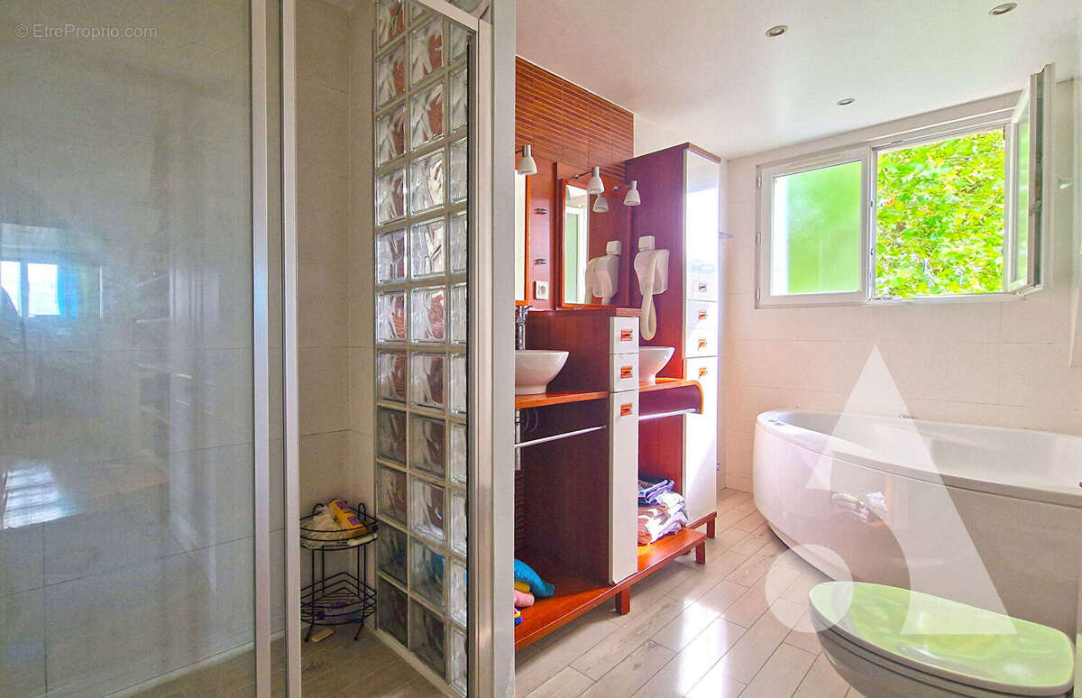 Maison/Villa Herblay Sur Seine 9 pièce(s) 192 m2 -  6 chambres -Centre Ville - Gare - photo 14