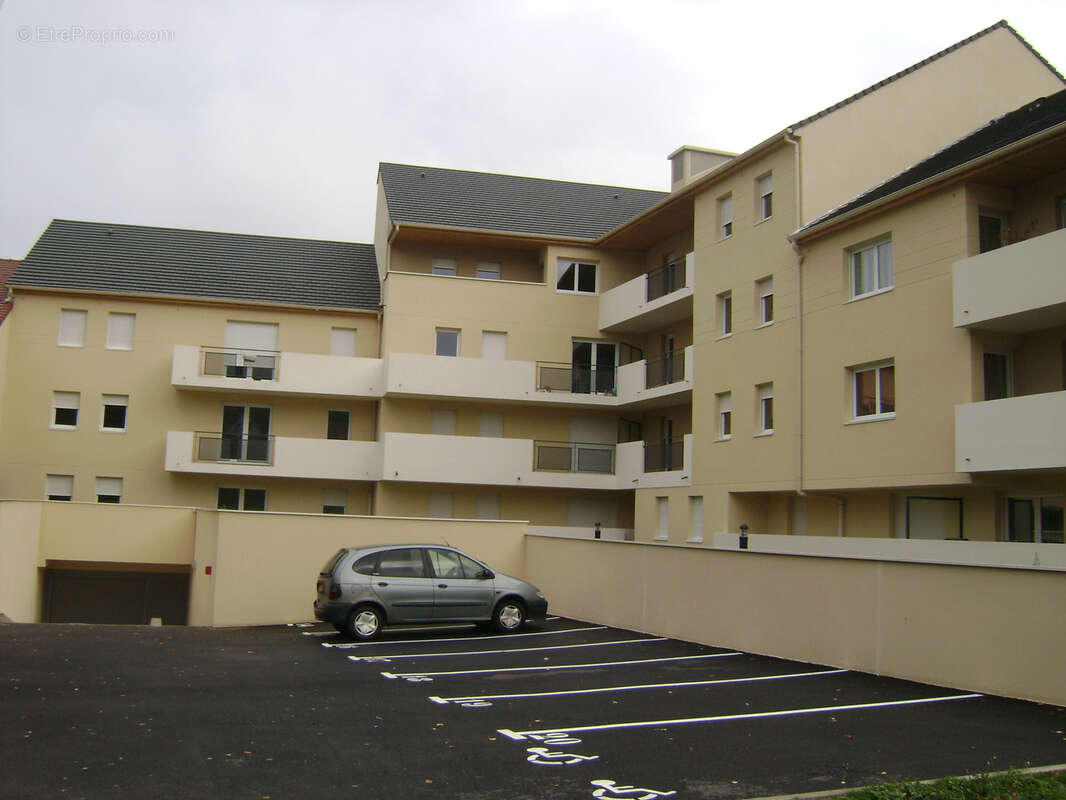 Appartement à COULOMMIERS
