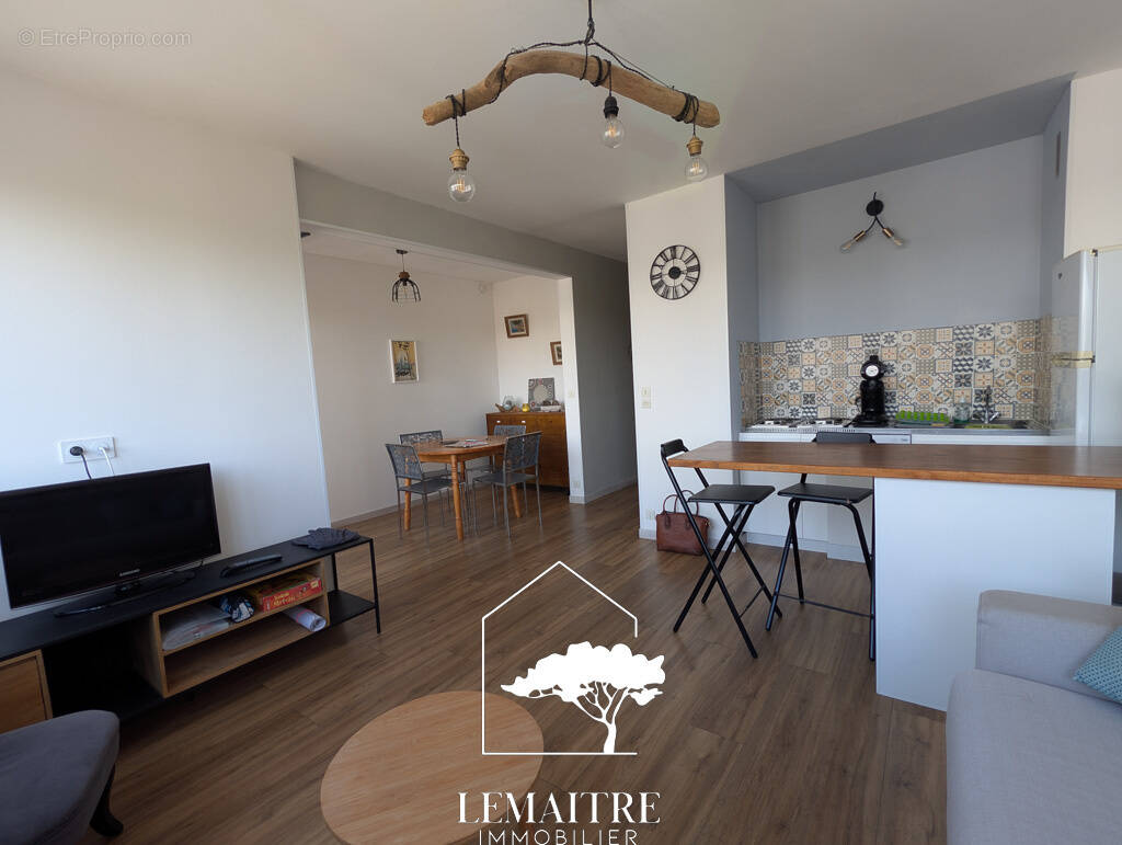 Appartement à LES MATHES