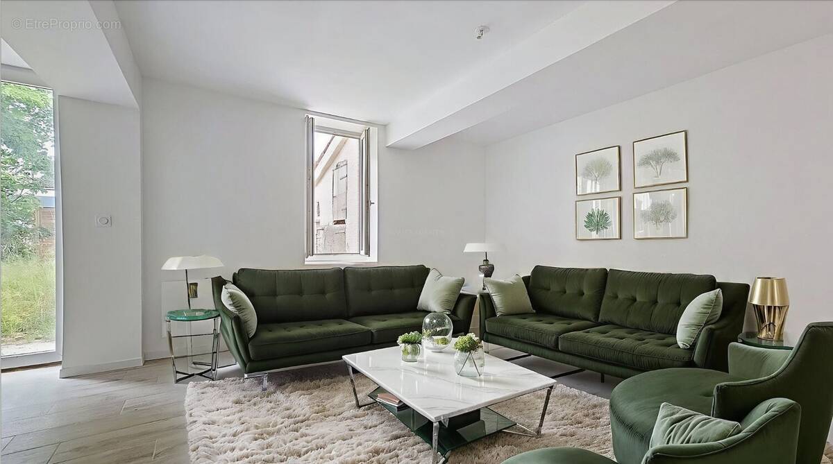 Maison à SAINT-SULPICE