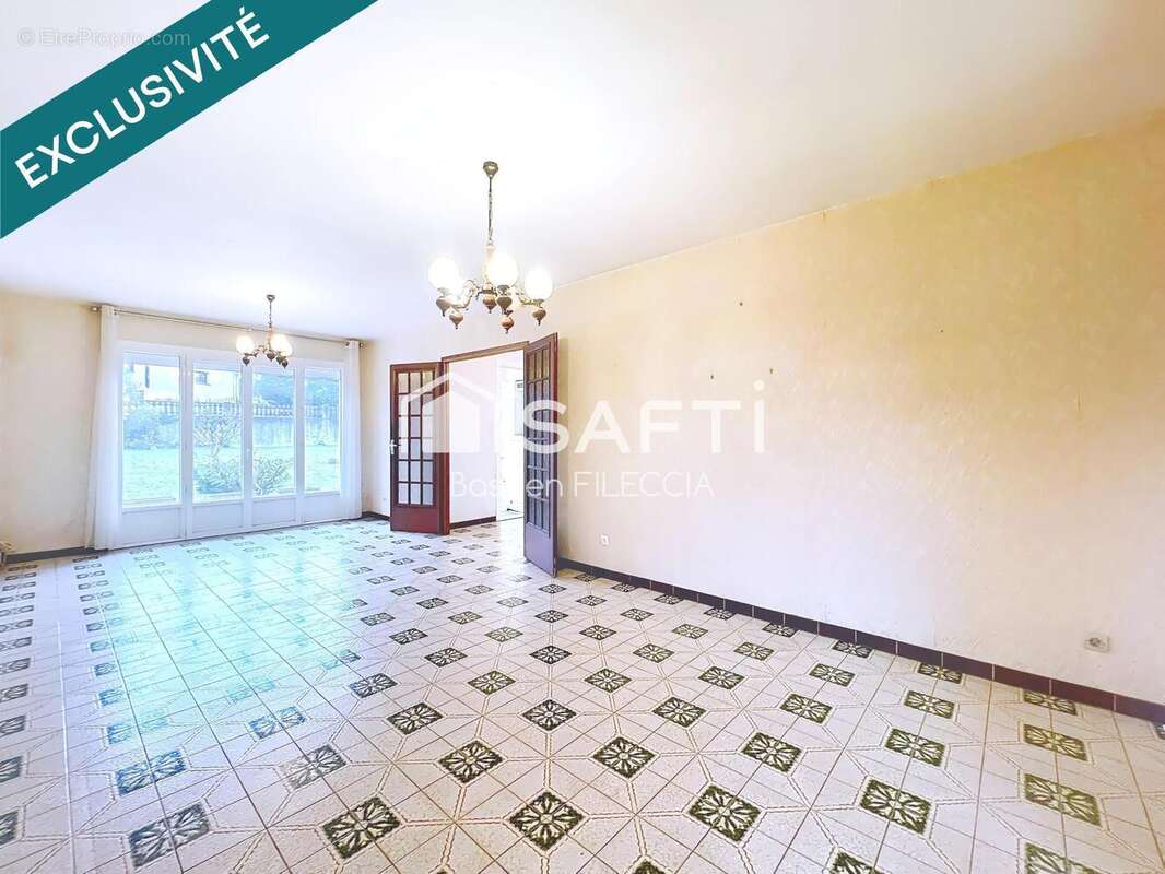 Photo 2 - Maison à FONTENILLES