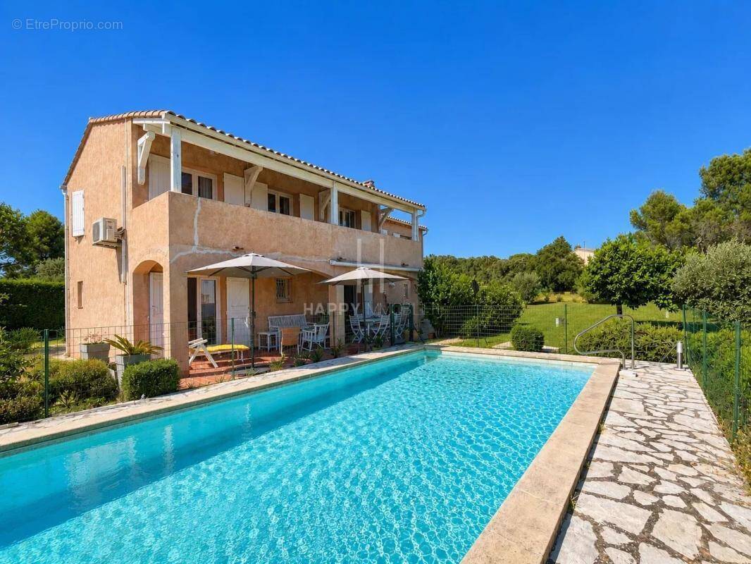 Maison à AUREILLE