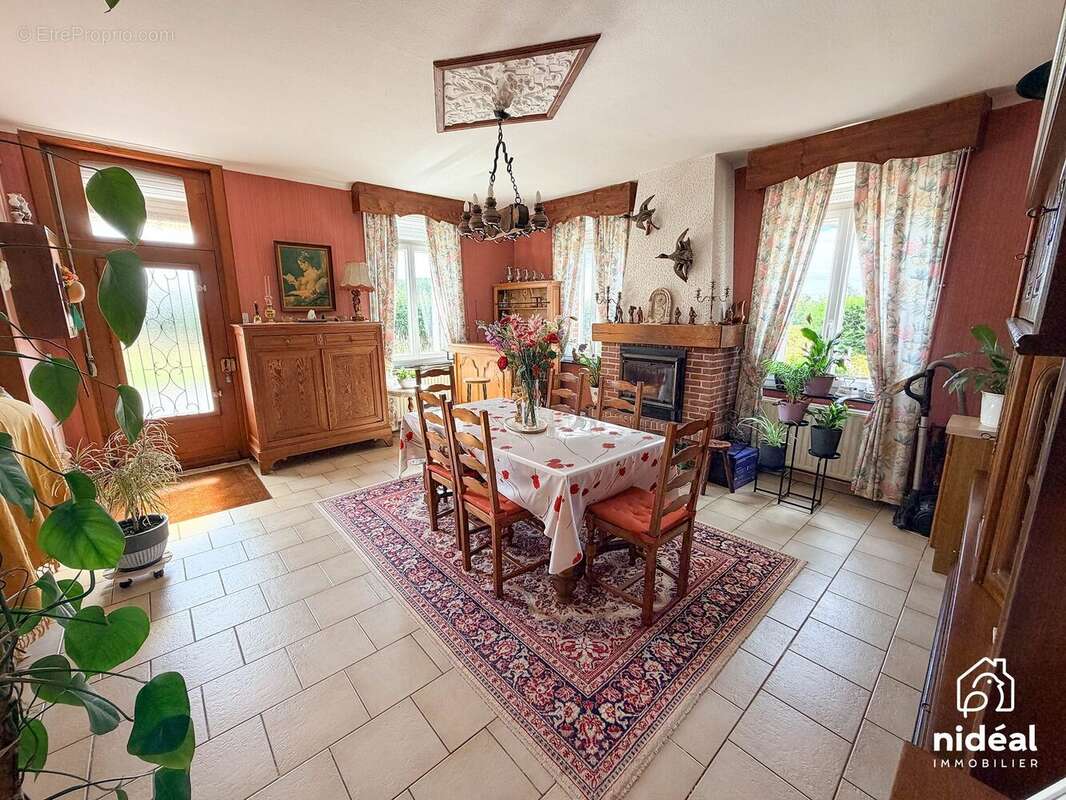 Maison à GOMMEGNIES
