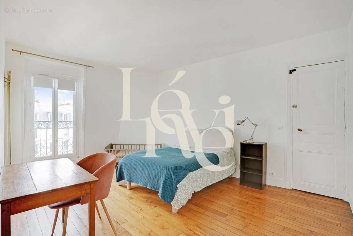 Appartement à PARIS-5E