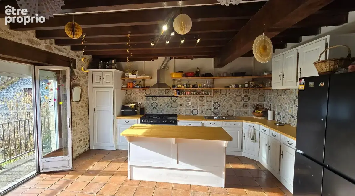 Maison 7 pièces 210 m² à vendre à Eymoutiers (87120) - photo 3