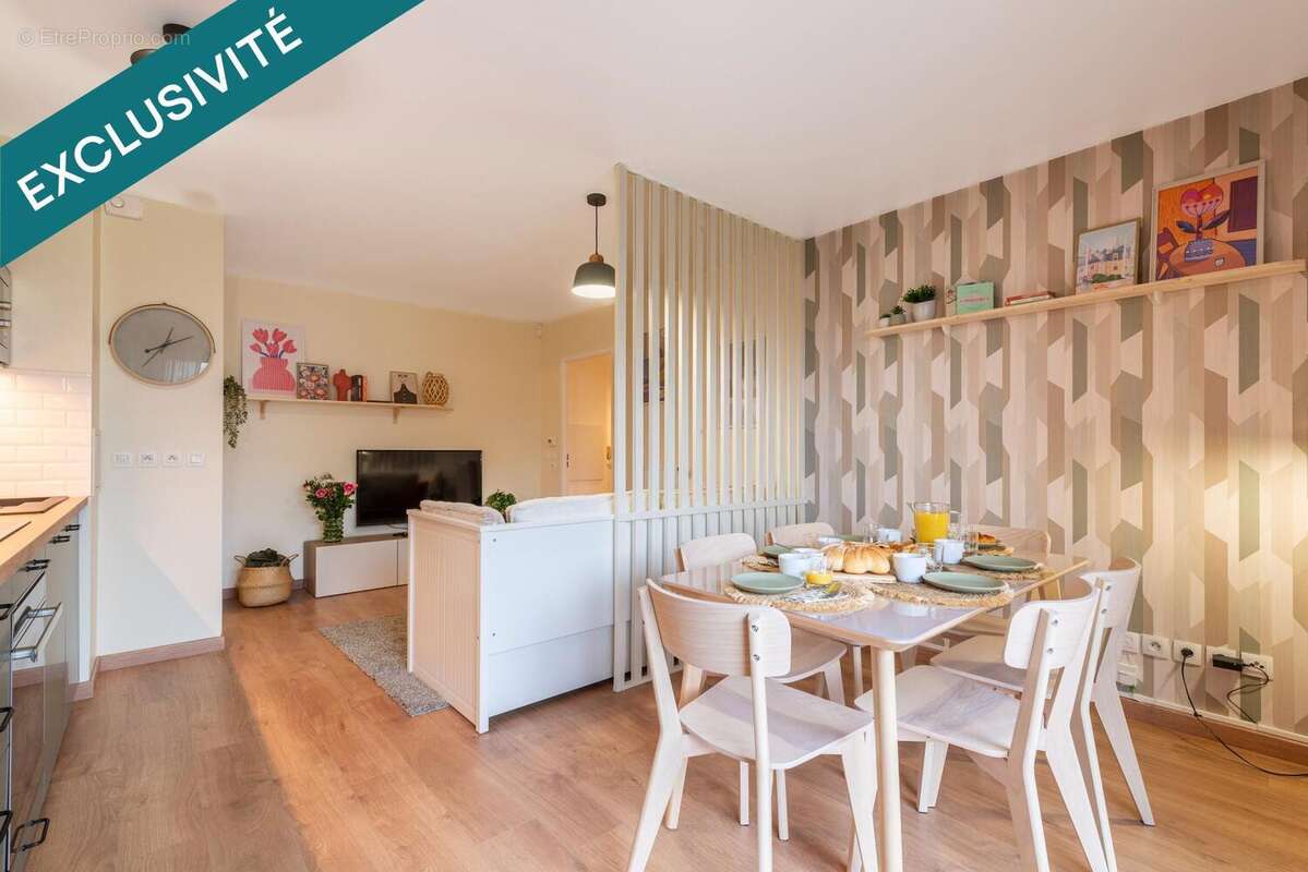 Photo 2 - Appartement à BUSSY-SAINT-GEORGES