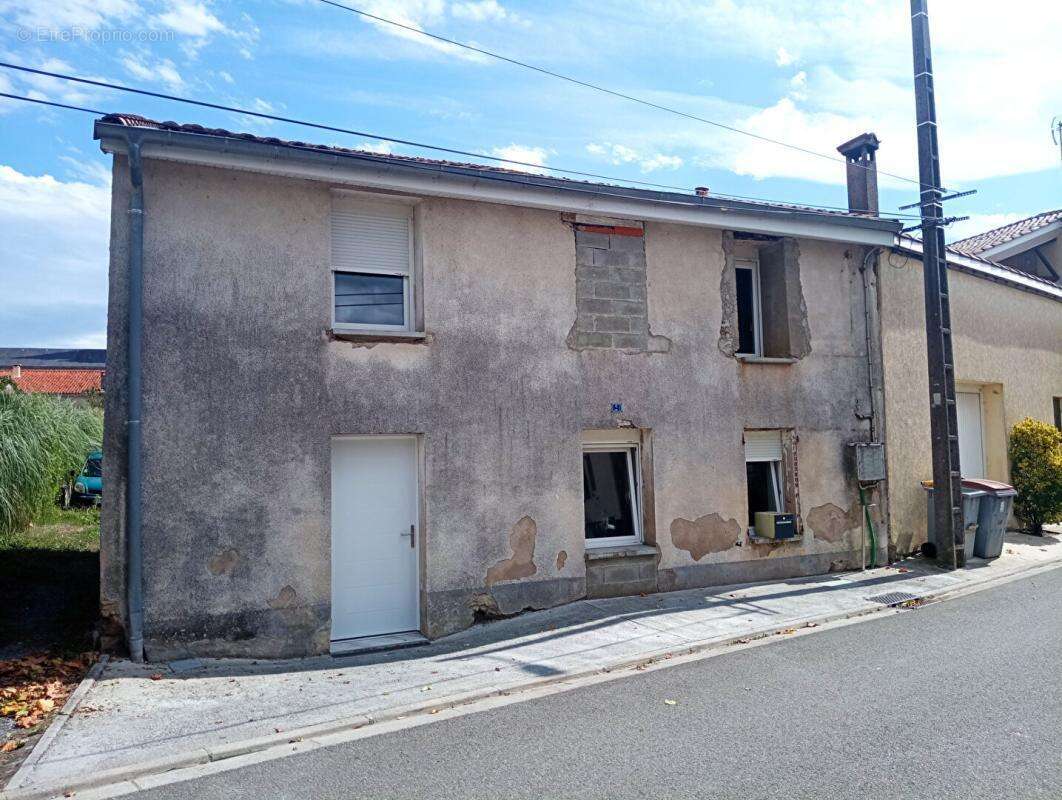 Maison à VILLEFRANCHE-D'ALBIGEOIS