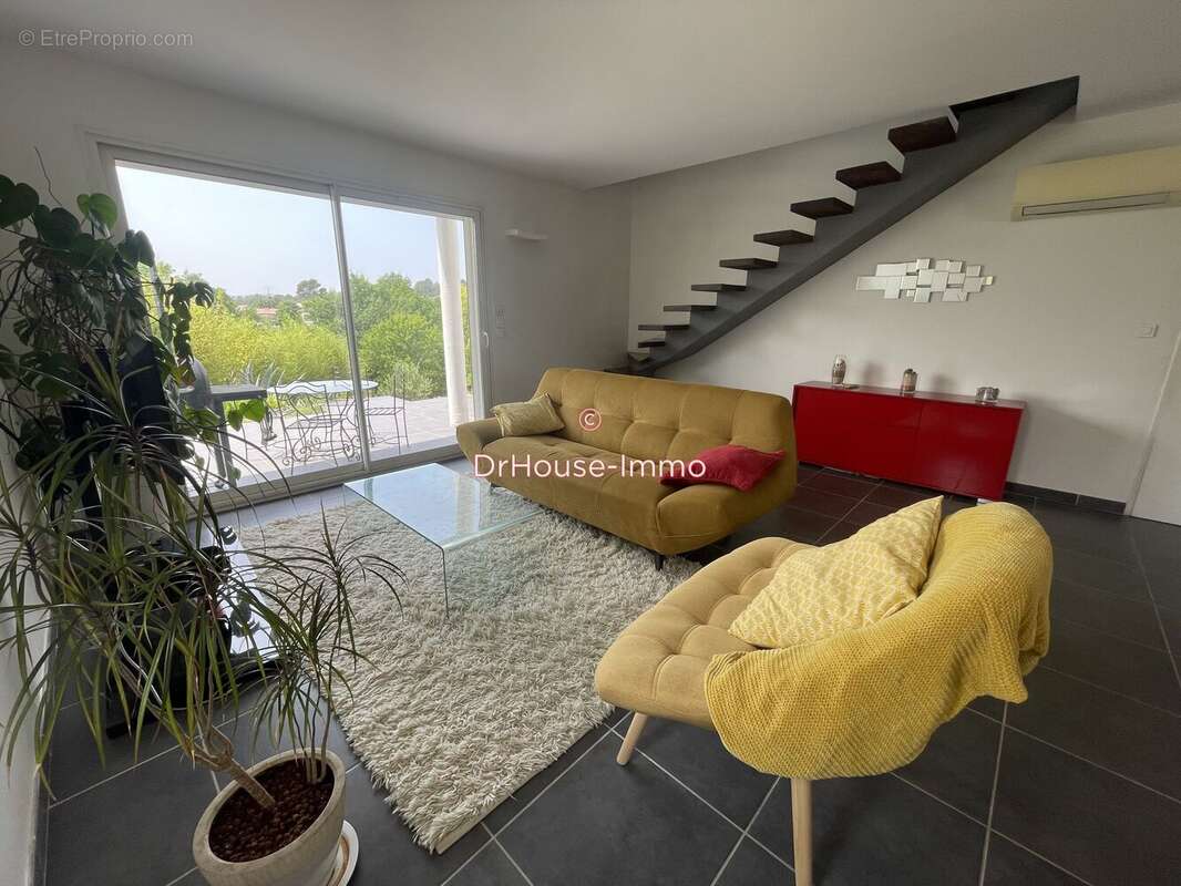 Maison à BOISSET-ET-GAUJAC