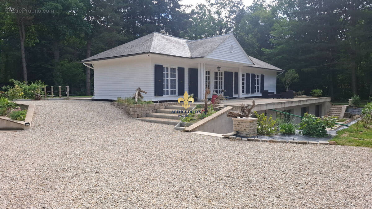 Maison à LAMORLAYE