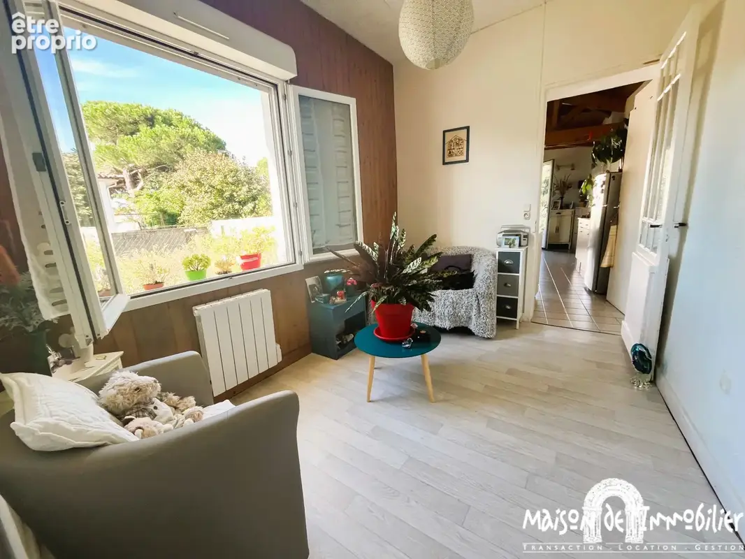 A Vente Ensemble immobilier - Maison et 2 appartements loués - MESCHERS AU SUD DE ROYAN - photo 10